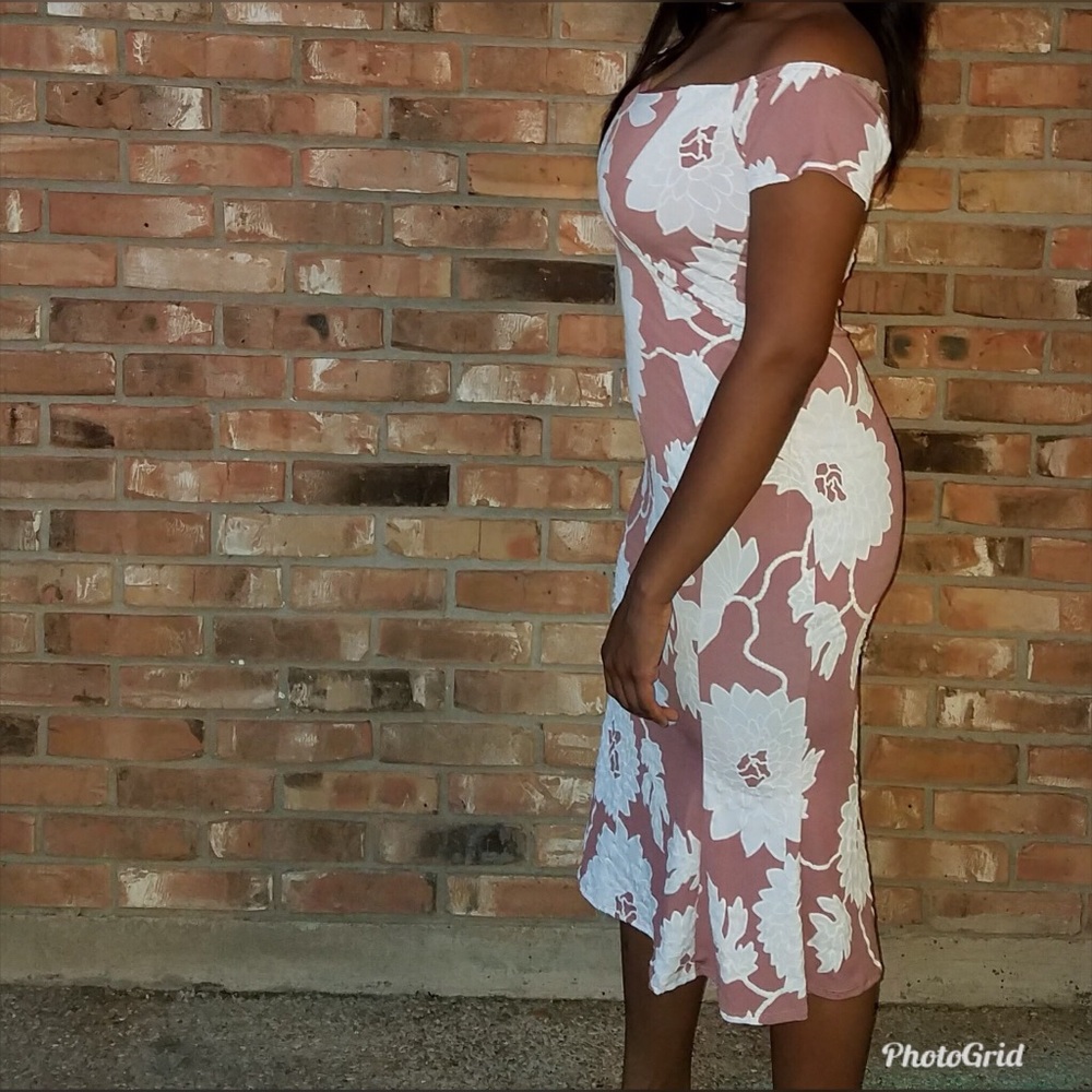 Mermaid Dress - Picture 3 of 3